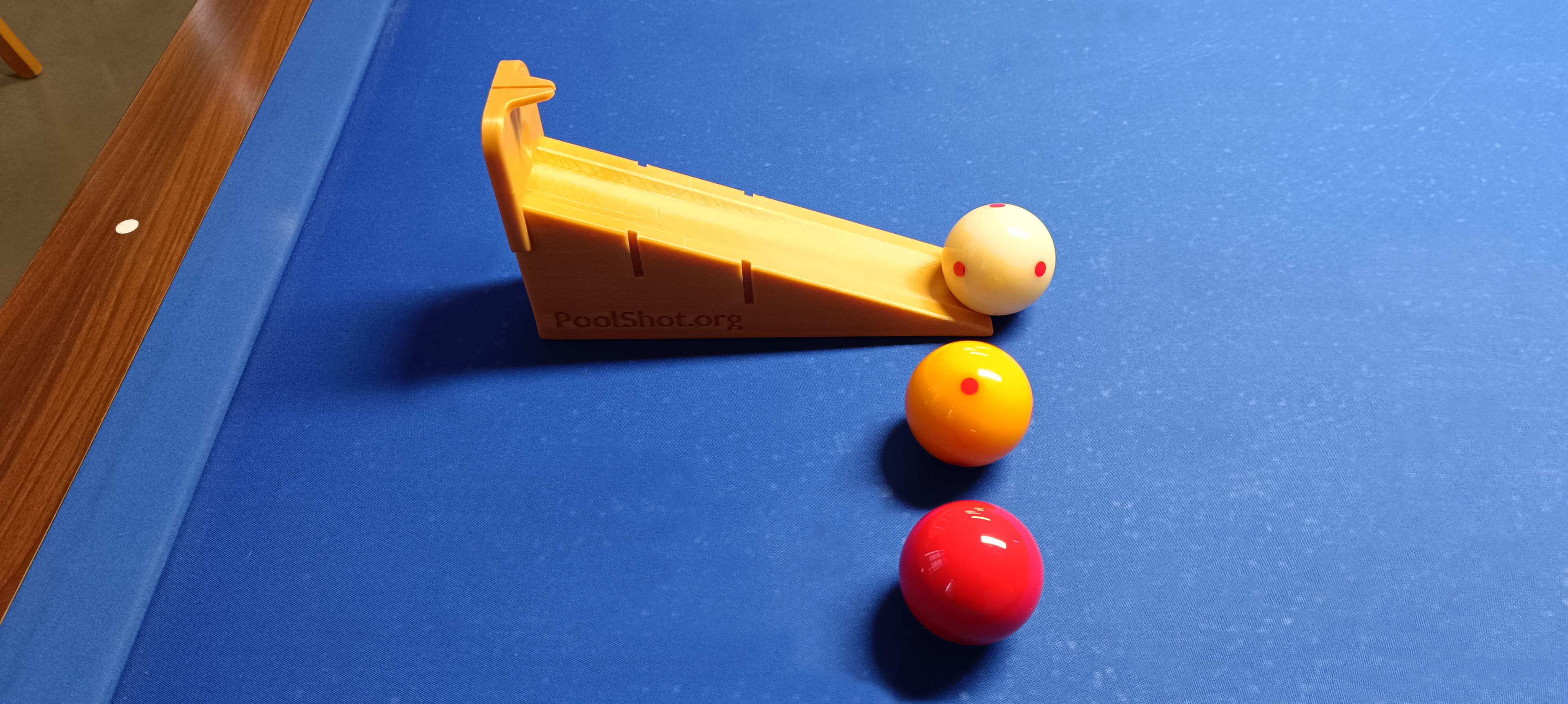Lanceur de bille - Cue Ball Launcher