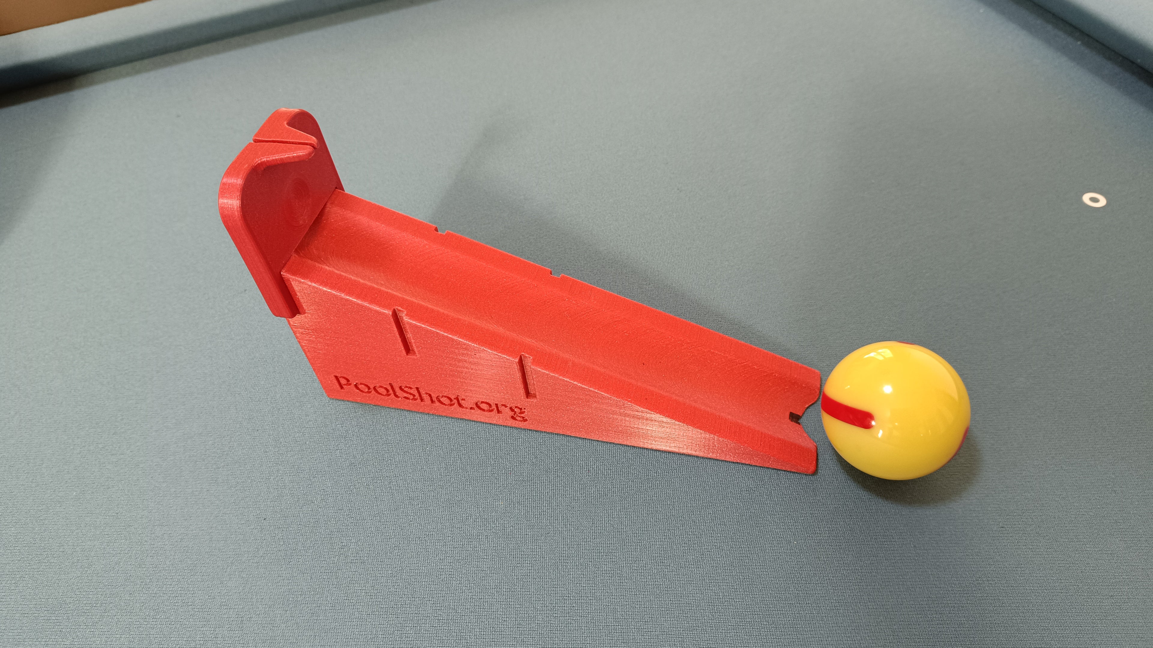 Lanceur de bille - Cue Ball Launcher